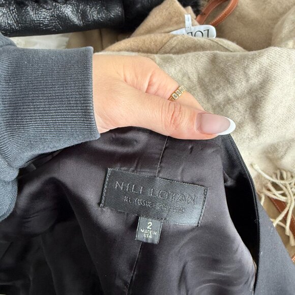 Nili Lotan Tuxedo Vest Black Virgin Wool V-Neck Button-Up Sz 2 - Picture 2 of 8